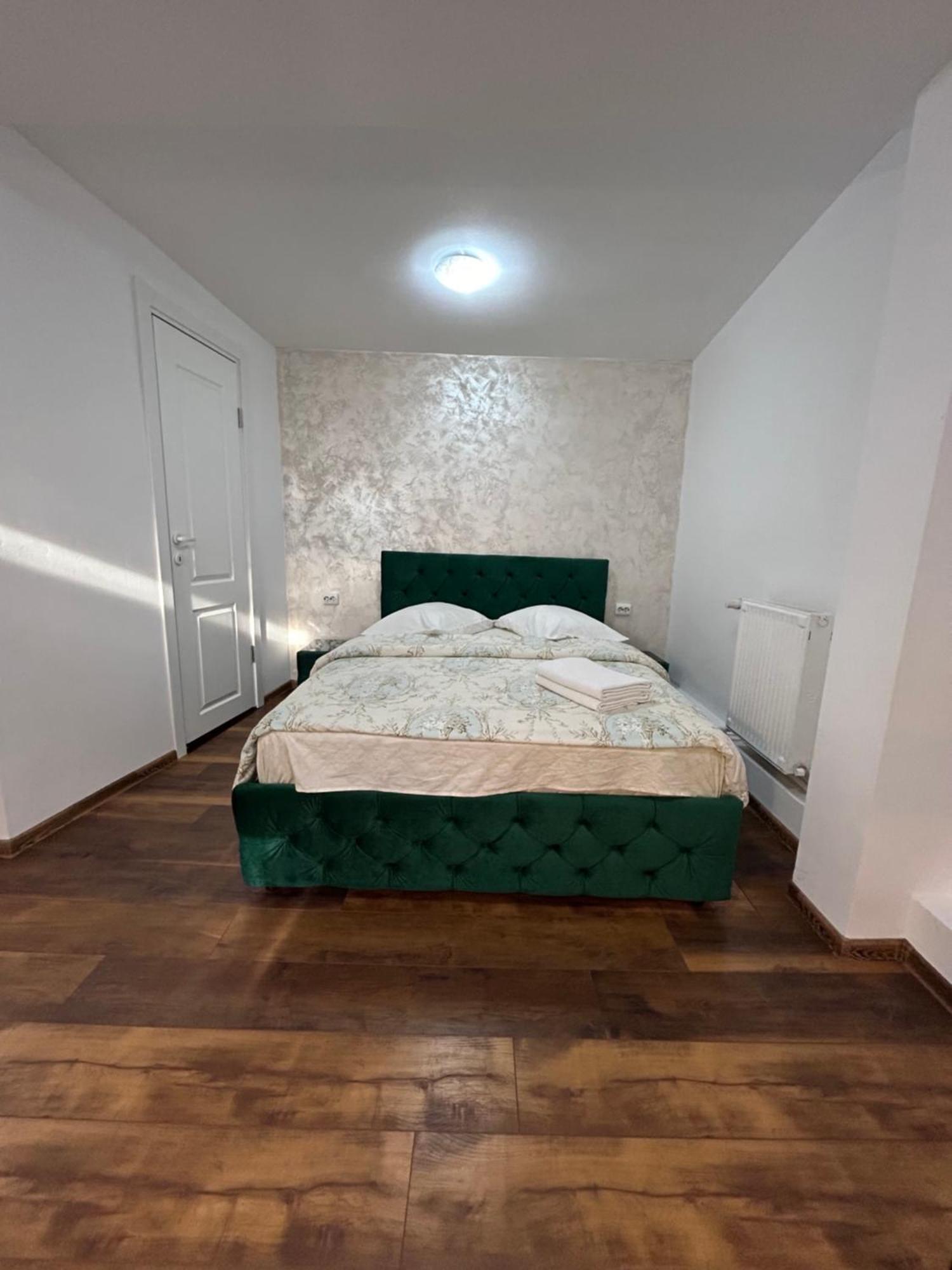 Romana Boutique Бухарест Екстер'єр фото