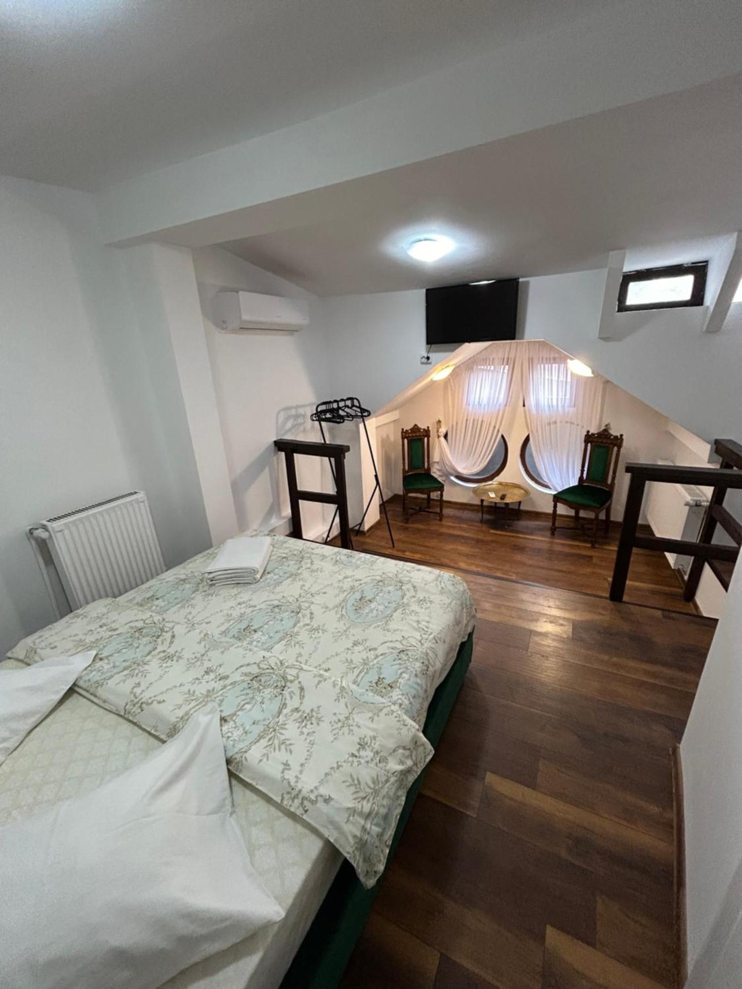 Romana Boutique Бухарест Екстер'єр фото